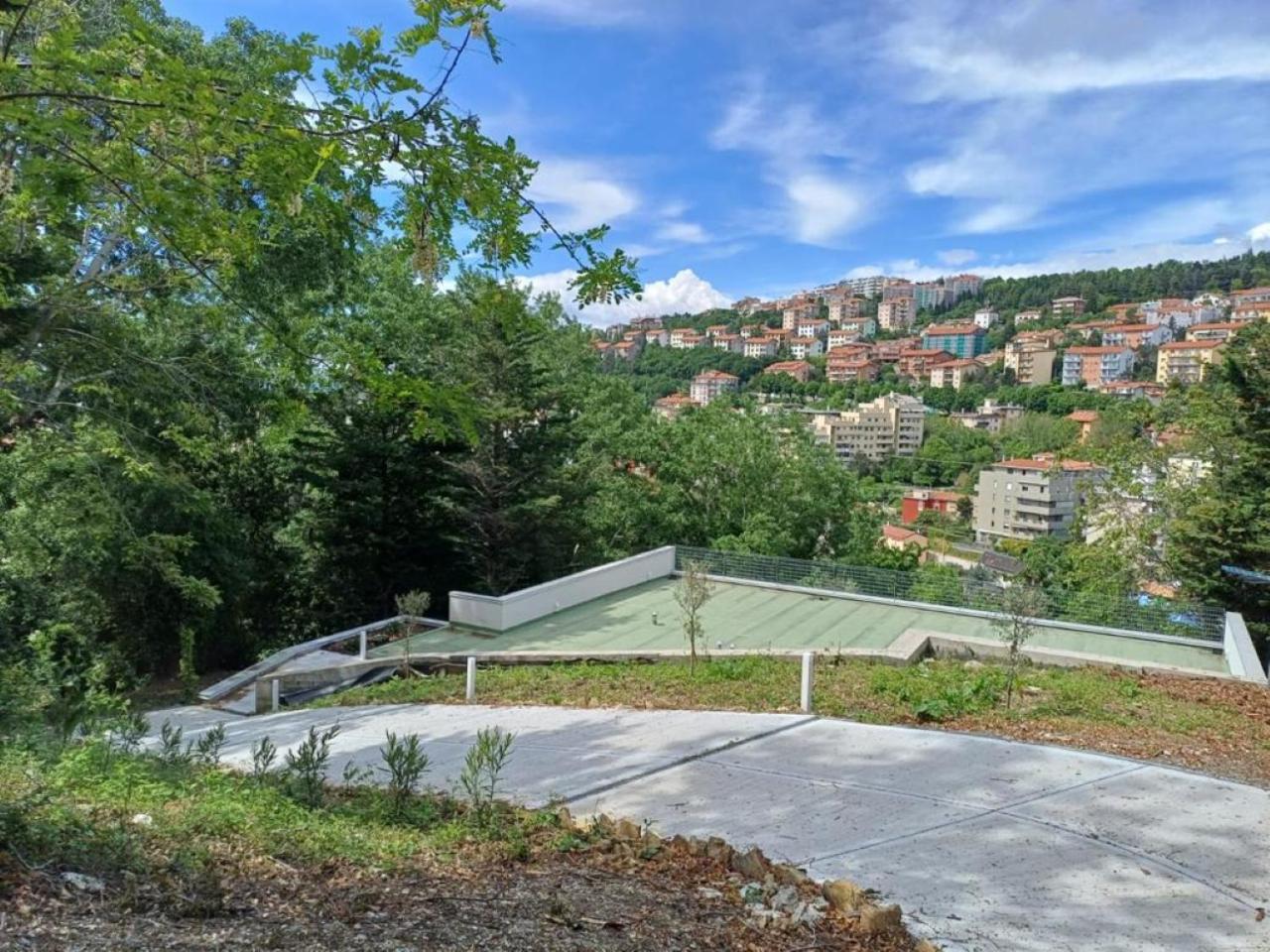 Casa Vacanze Montebello Триест Экстерьер фото